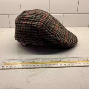 Brown Oxford Wool Cap 7 1/2 & Grey Kangol Cap L